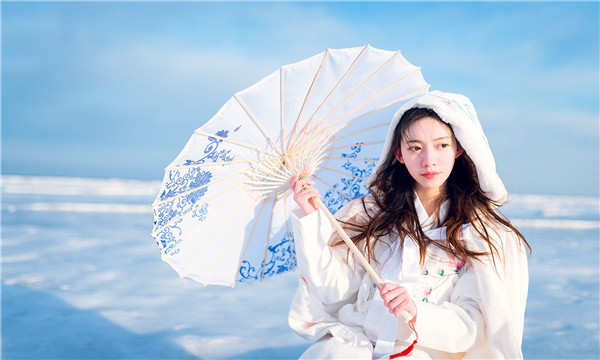 淇滨试管代怀生子多少钱一个？助孕之路的费用分析与方案选择